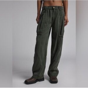 BDG Carissa Utility Pants in Moss Green